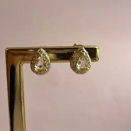 BR BRINCO GOTA CRAV LARA ROSE