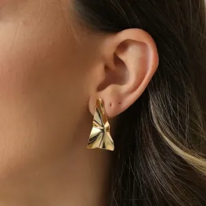 BR TRIANGULO AMASSADO