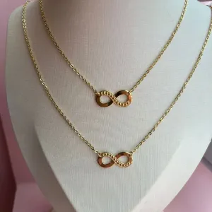 ESCAPULARIO INFINITO 18K