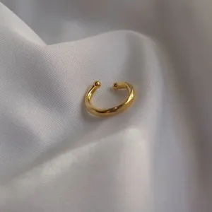 PIERC. CIRCULO P 18K