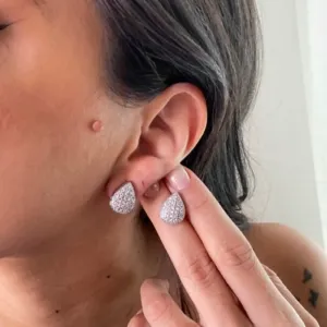 BRINCO GOTA CRAVEJADO - BANHADO A PRATA