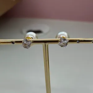 BRINCO INSP DIOR QUADRADO