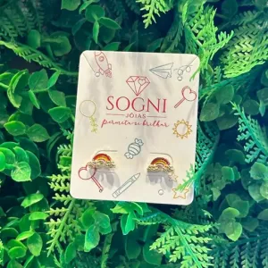 BRINCO ARCO IRIS VERMELHO RESINADO INFANTIL