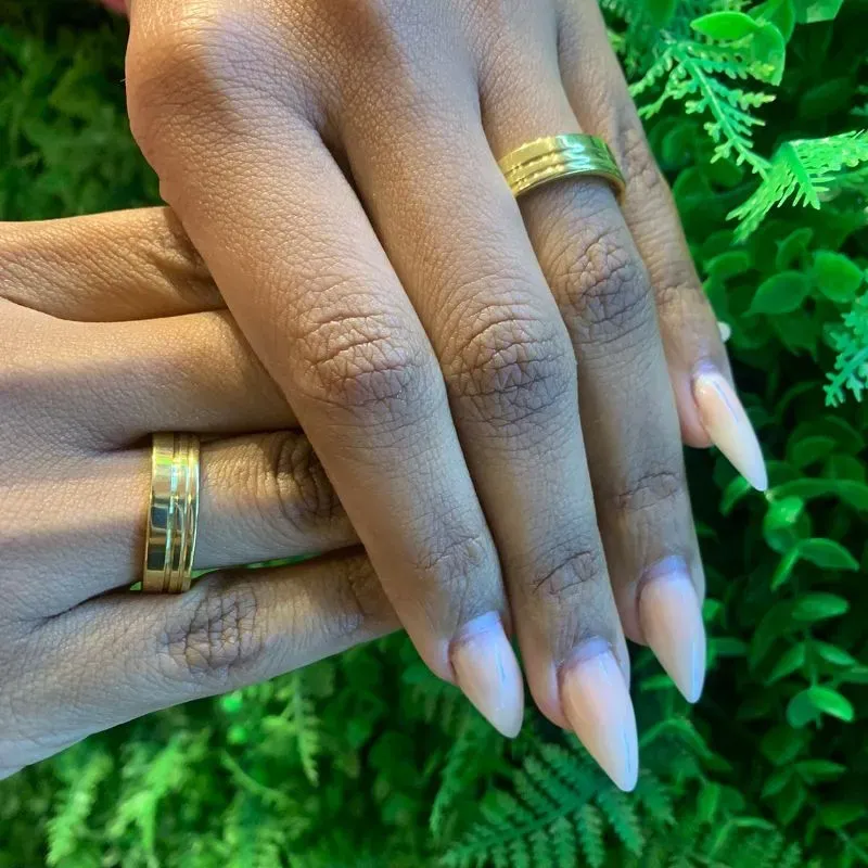 ALIANCA FIO DUPLO 3 INOX DOURADA