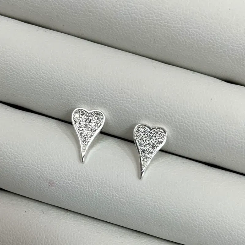 ARGOLA CORAÇÃO CRAV - BANHADO A PRATA