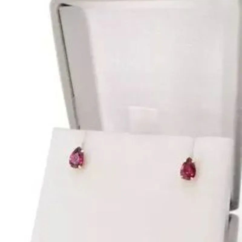 BRINCO GOTA CORAÇÃO VERMELHO