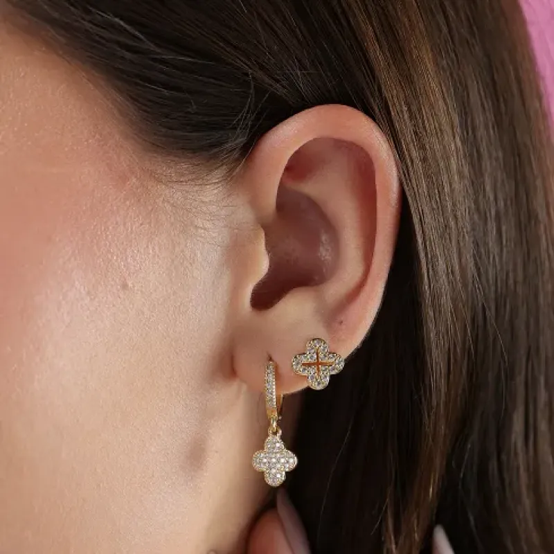 BRINCO VIRGINIA CRAVEJADO