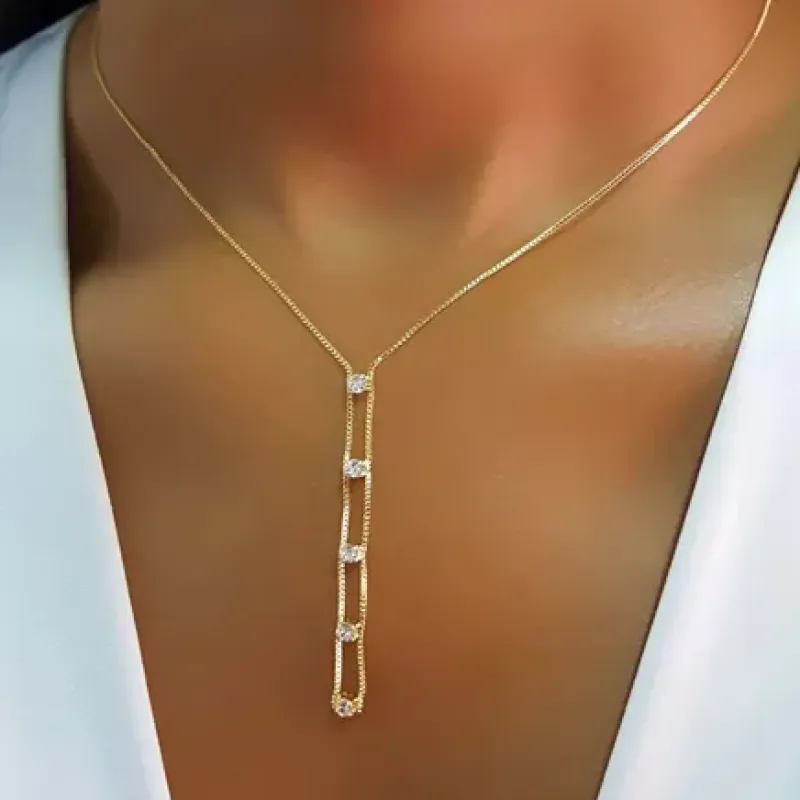 GRAVATA COM ZIRCONIAS CRAVEJADO