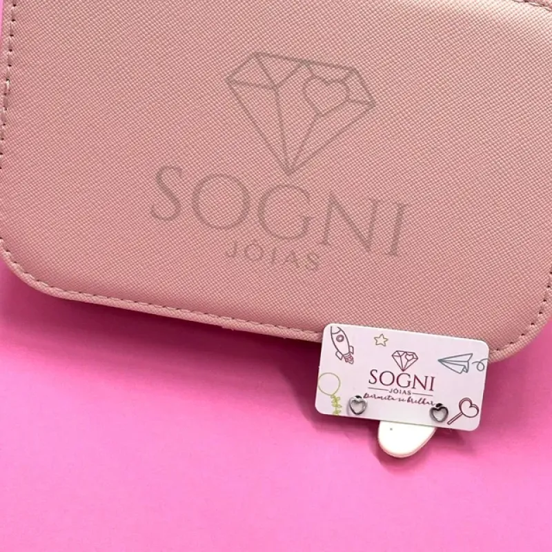 BRINCO CORAÇÃO VAZADO BABY - AÇO INOX