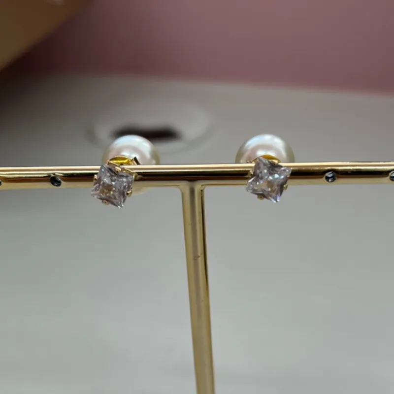 BRINCO INSP DIOR QUADRADO