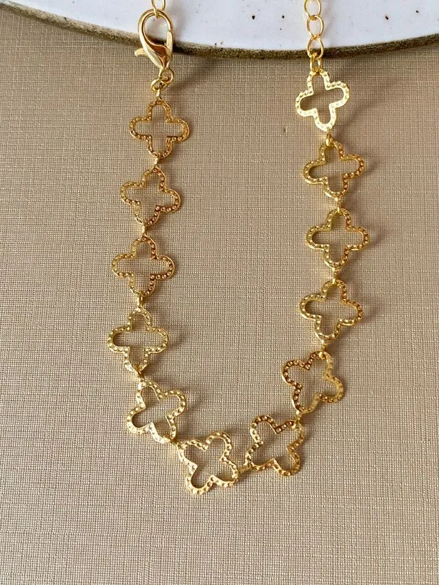 PULSEIRA VIRGINIA TREVOS