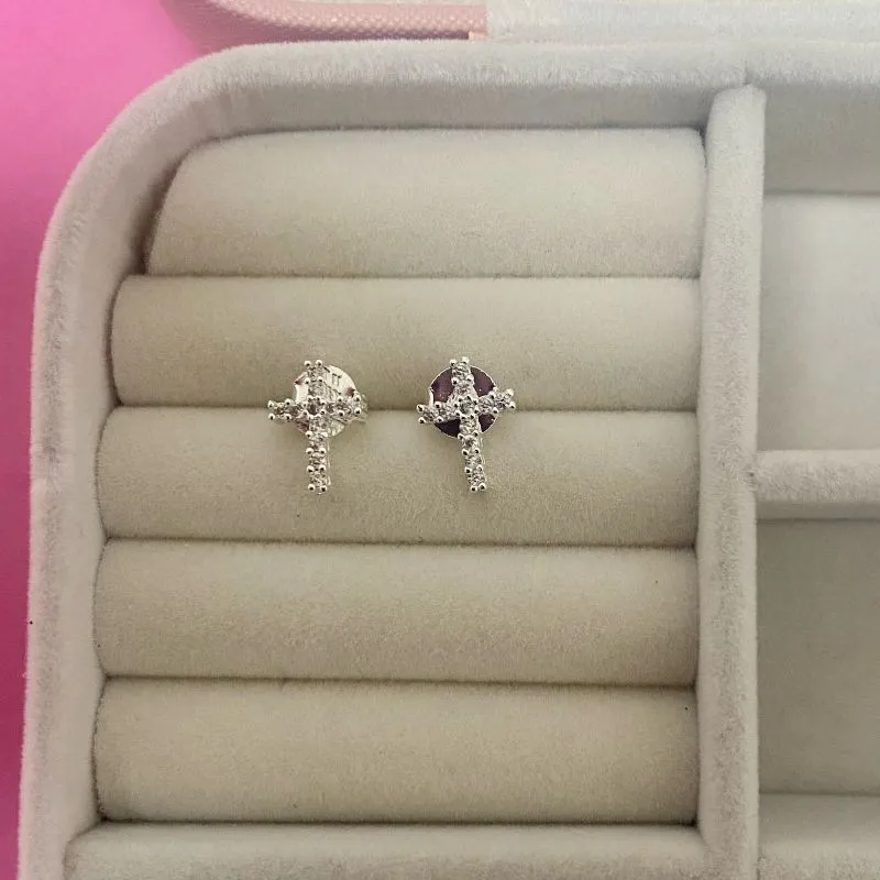 BRINCO CRUZ CRAV - BANHADO A PRATA